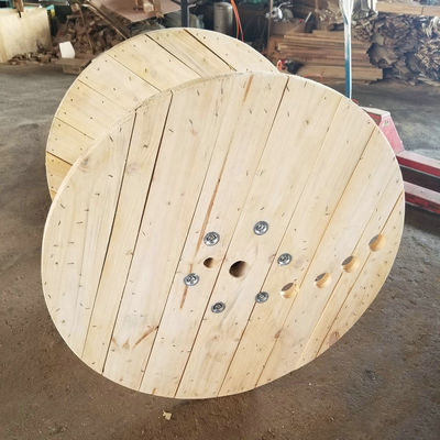 Guter Preis 4 Wege Holzkabelrolle Runde Große Holzkabelrolle für Kabel verwendet Online