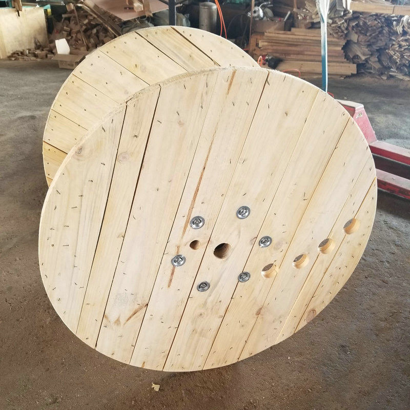 4 Wege Holzkabelrolle Runde Große Holzkabelrolle für Kabel verwendet